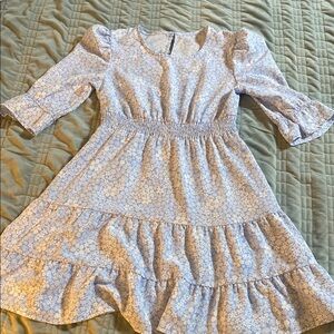 Wonder Nation White and blue floral dress with quarter-length sleeves sz 7-8